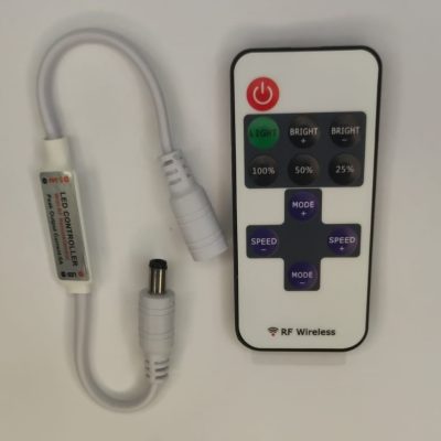 Controler banda LED 12V pe fir 2.1x5.5 mm 11 taste + telecomanda Wireless